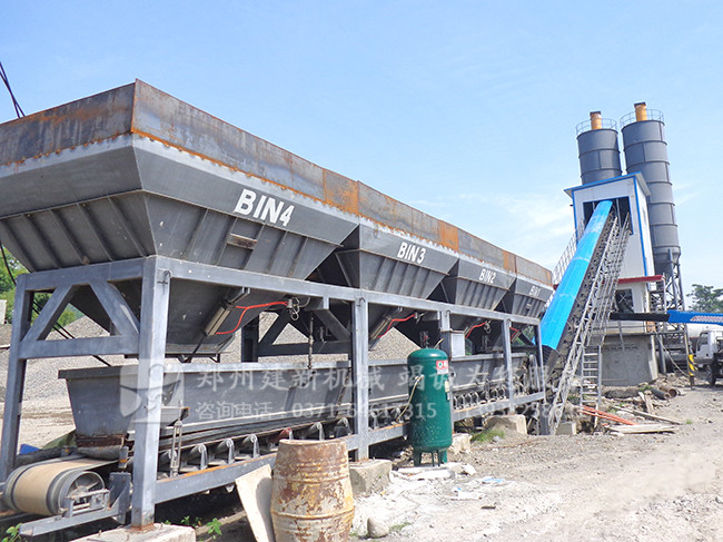 万象城在线客服混凝土搅拌站设备客户案例